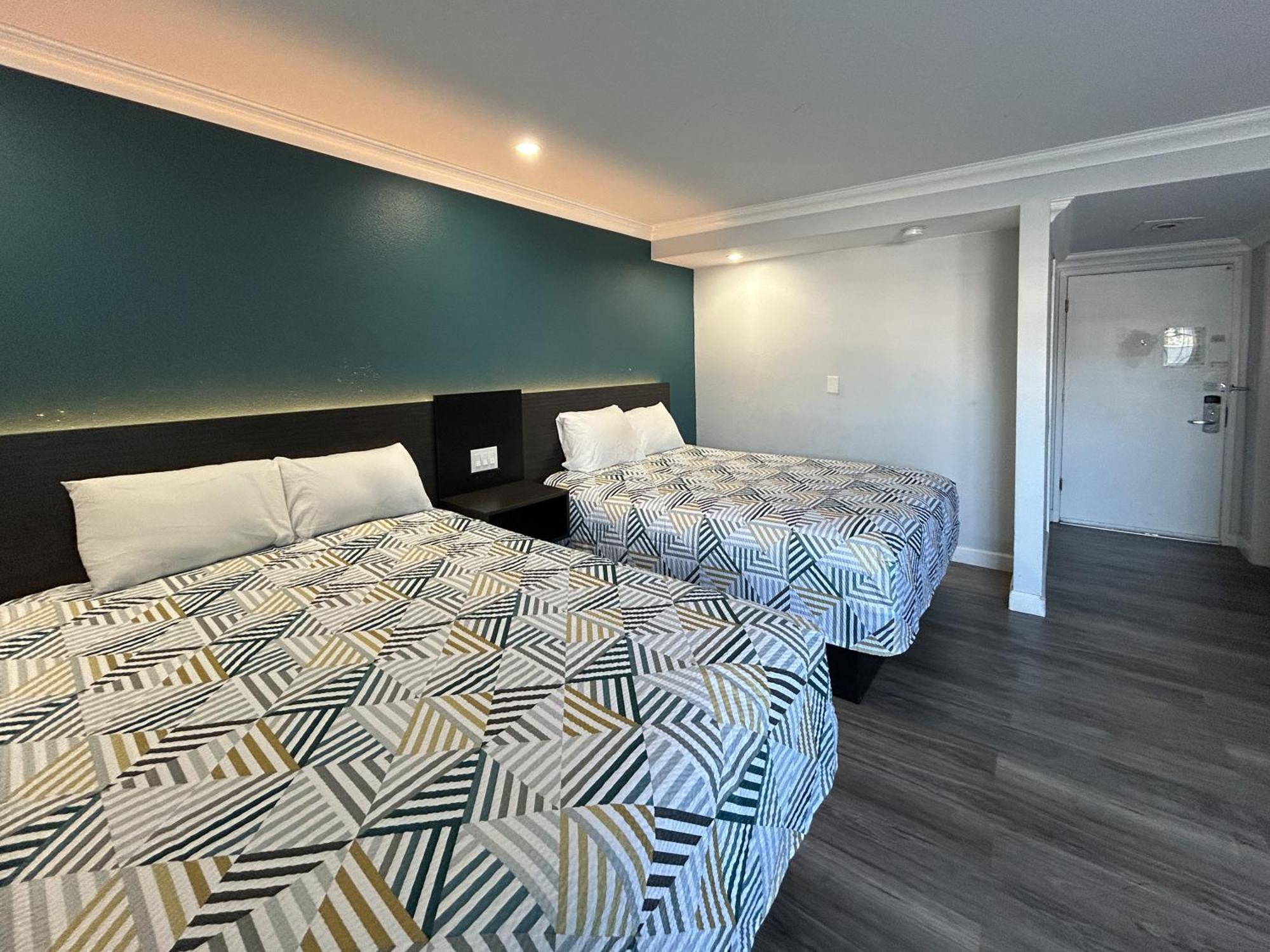Motel 6 Buena Park, Ca Anaheim Near Maingate Knotts ภายนอก รูปภาพ